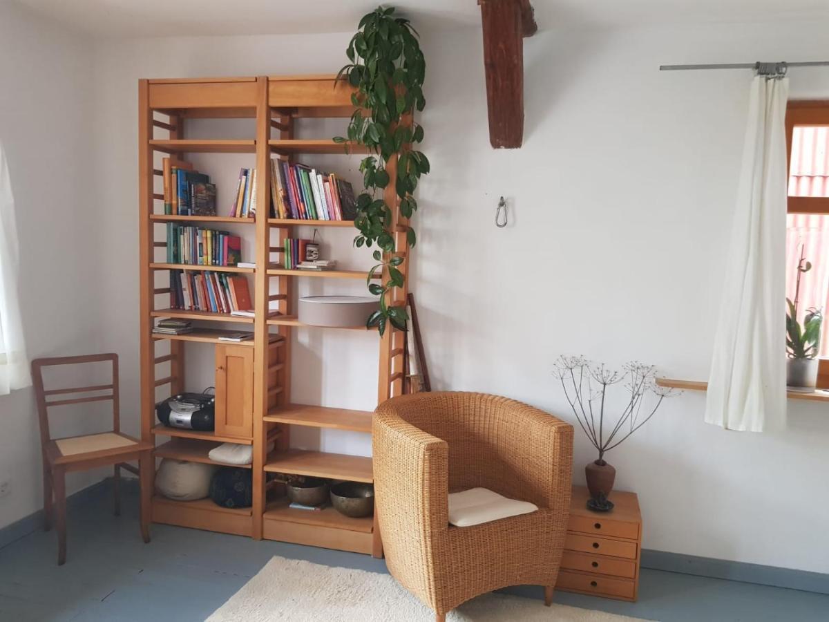 Aeltestes Haus In Quentel - Ferienwohnung 2 Mit Dachterrasse Lichtenau Eksteriør bilde